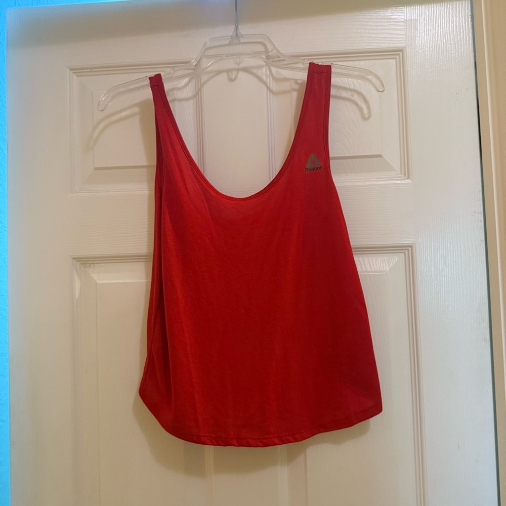 Reebok Red Crop Tank Top Relaxed Fit